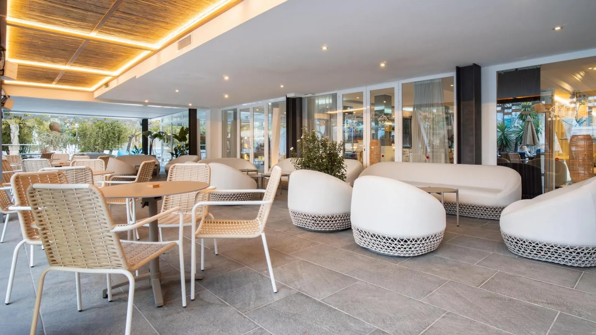 Bahia De Alcudia Hotel & Spa Порто де Алькудиа 4*,